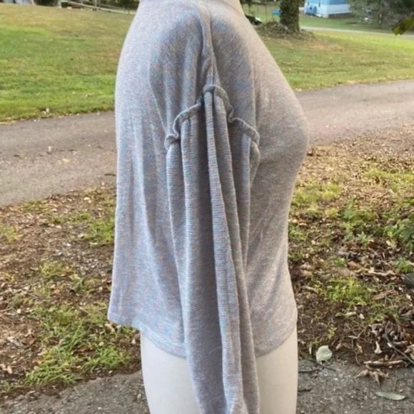 ART CLASS GREY TOP RUFFLE SHOULDER GIRLS LARGE - Picture 3 of 8